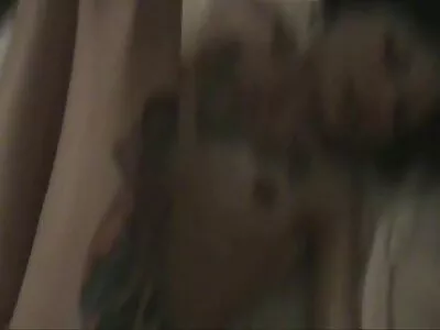 ப்ளாண்ட் டிக் உறிஞ்சி POV சுமை பெறுகிறார்