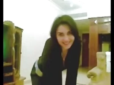 குளியலறையில் ஒரு கசப்பான பிட்ச்