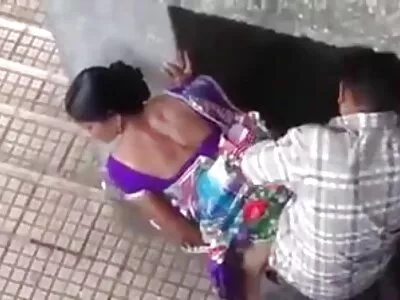 பெரிய சேவல் மற்றும் புஸ்ஸி ஹட் ஃபக்